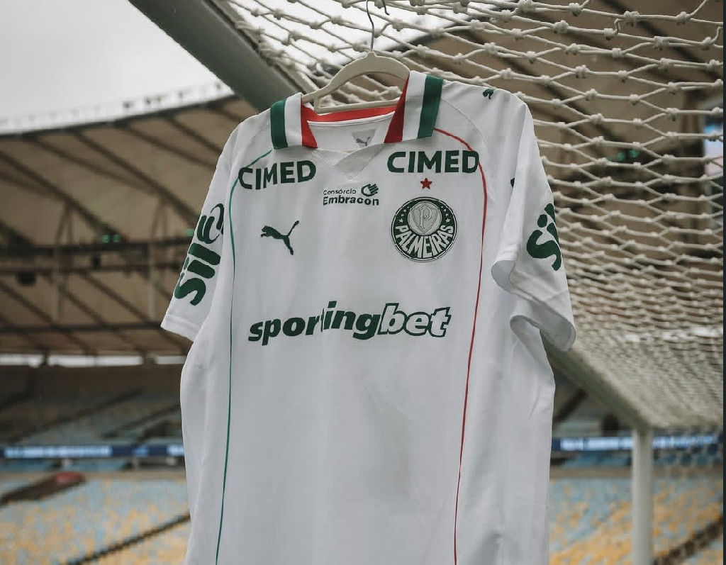Palmeiras enfrenta Fluminense no Maracanã com mudanças na escalação oficial