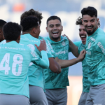 Palmeiras exibe união e foco em sessão de treinamento