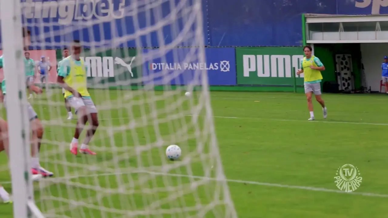 Palmeiras intensifica preparação física e técnica visando próximos compromissos