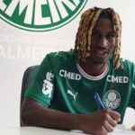 Palmeiras oficializa a contratação do meia português Fábio Só para a base