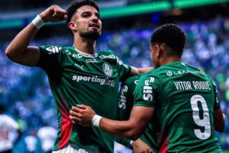 Palmeiras reage no segundo tempo e goleia Vasco após início instável