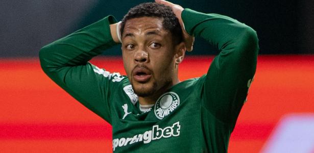 Palmeiras registra queda de desempenho em casa e enfrenta desafios táticos