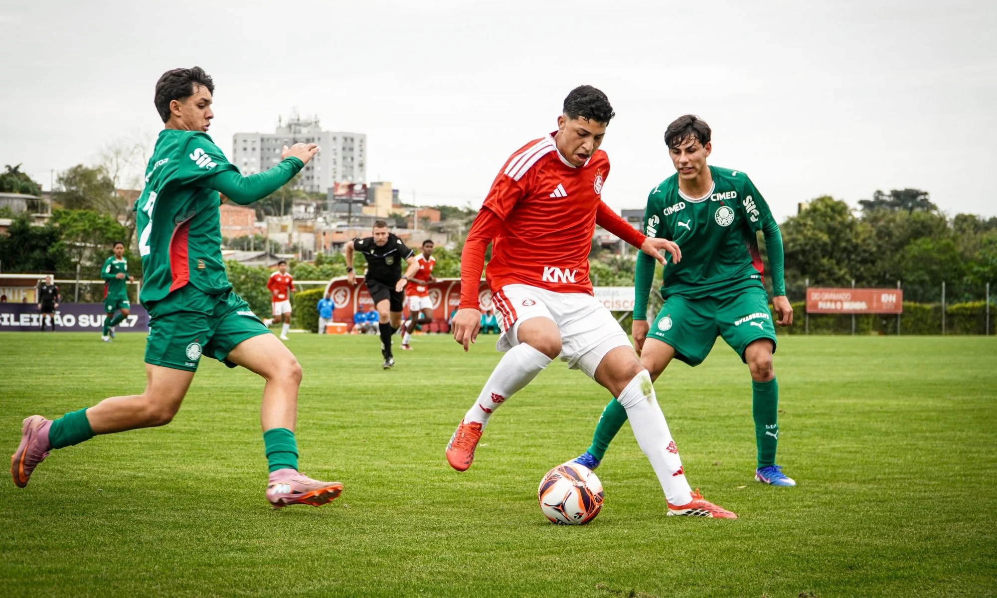 Palmeiras Sub-17 garante triunfo crucial e se aproxima da ponta no Brasileiro