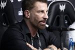 Pedrinho realiza preleção motivacional no vestiário antes de duelo do Vasco