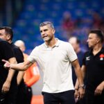 Pedro Emanuel cobra reforços e afirma que elenco do Vasco precisa de novas peças