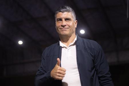 Pedro Emanuel exalta apoio da torcida vascaína após vitória na Copa do Brasil