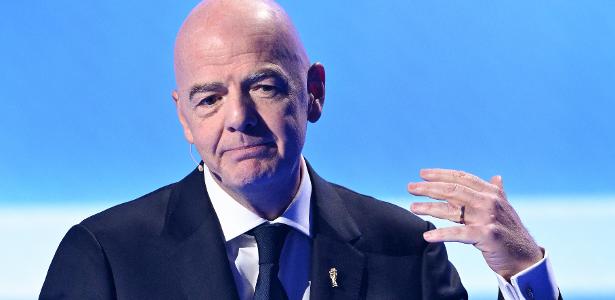 Plano de Gianni Infantino para elevar salário na Fifa é alvo de críticas