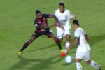 Polêmica no Barradão: entrada de Ramon em Danilo gera revolta em Vitória e Botafogo