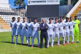 Portimonense agita mercado com 11 reforços e a chegada do filho de Ronaldinho Gaúcho