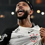 Presidente do Corinthians defende não renovação de Memphis com paralelo a caso Vagner Love