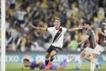 Puma Rodríguez dedica gol decisivo ao pai em momento de superação pessoal