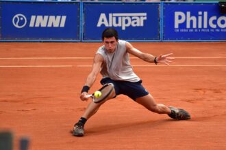 Rafael Tosetto avança à semifinal em Assunção e persegue final inédita