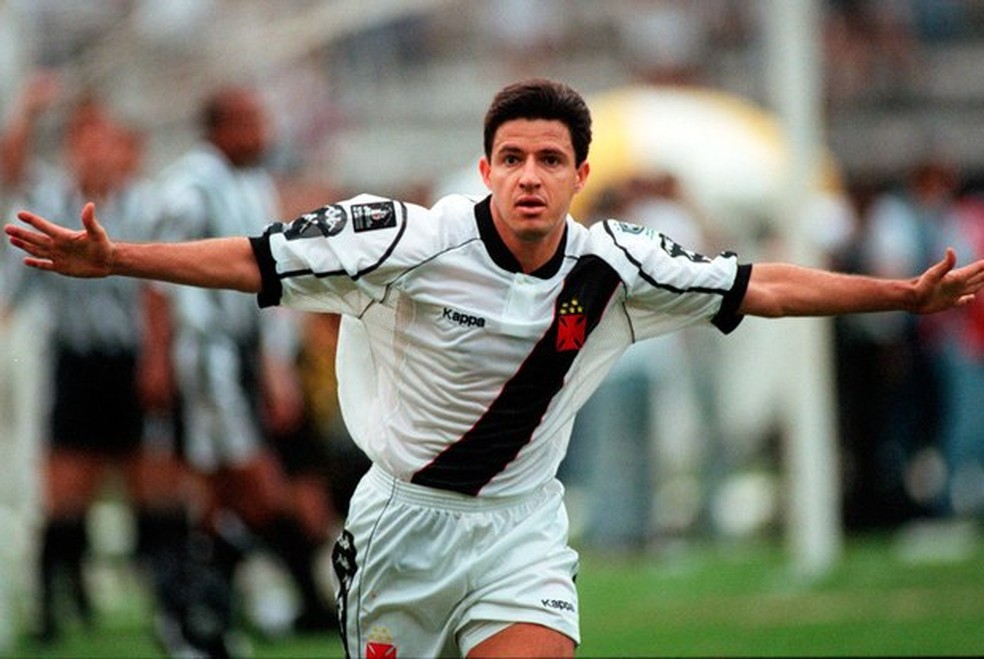 Ramon Menezes analisa duelo entre Vasco e Vitória na Copa do Brasil