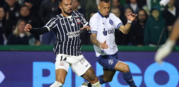 Raniele afasta desculpas sobre desgaste físico após revés do Corinthians