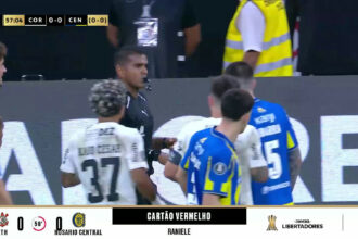 Raniele recebe cartão vermelho e desfalca o Corinthians na Libertadores