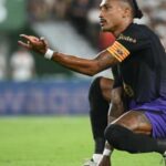 Raphinha comanda goleada do Barcelona na estreia do Campeonato Espanhol
