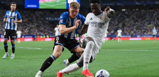 Real Madrid supera Espanyol com gol decisivo de estreante no retorno de Mourinho