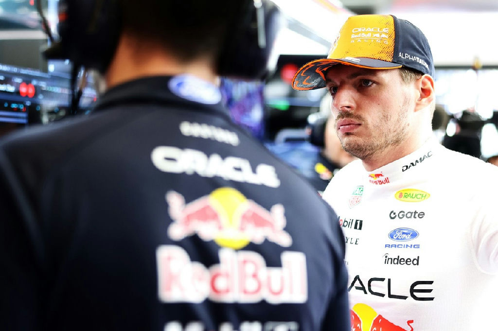 Red Bull propõe vínculo até 2033 para Max Verstappen em meio a incertezas