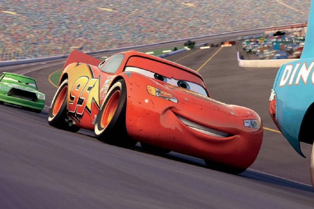 Relâmpago Mcqueen marca presença no GP da Itália em parceria inédita da Fórmula 1