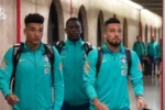 Renovação de Alex Telles no Botafogo movimenta redes sociais de estrelas