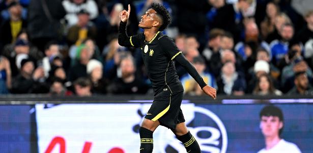 Richarlison decide para o Tottenham em vitória sobre o Chelsea na Austrália