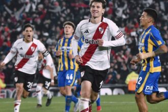 River Plate retém documentação de Colidio e aguarda reforço para liberar atleta
