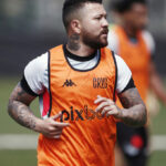 Rossi deixa o Amazonas sem estrear após dois meses de treinamentos