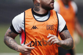 Rossi deixa o Amazonas sem estrear após dois meses de treinamentos