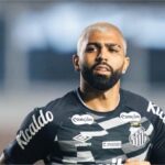 Santos e Athletico Paranaense medem forças em confronto decisivo