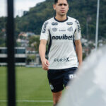 Santos encerra preparação no CT Rei Pelé para duelo decisivo contra o Mirassol