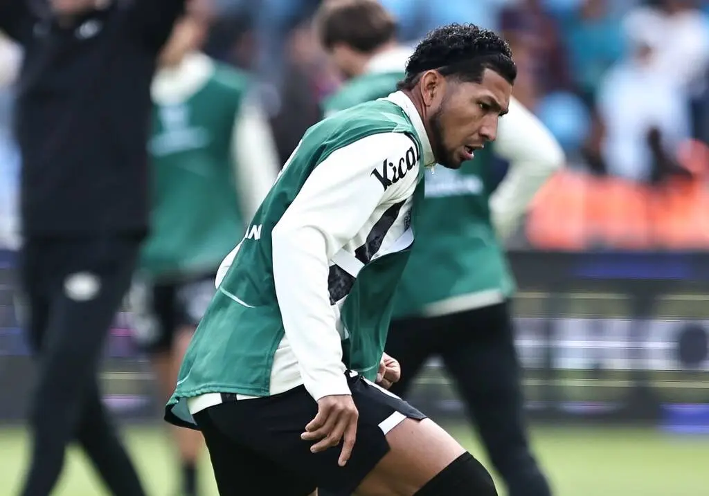 Santos enfrenta Atlético-mg na Sul-americana com desfalque de Rony por suspensão