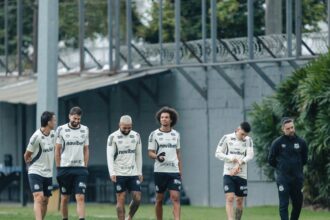 Santos enfrenta série de desfalques para duelo contra o Vasco em São Januário