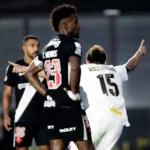 Santos ironiza Thiago Mendes nas redes após ignorar Neymar em jogo contra o Vasco