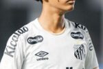 Santos negocia empréstimo de Robinho Jr. para o futebol espanhol
