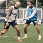 Santos retoma treinos no CT Rei Pelé com foco no Brasileirão e possíveis retornos