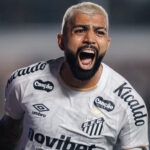 Santos vence Vasco em São Januário e respira no Campeonato Brasileiro
