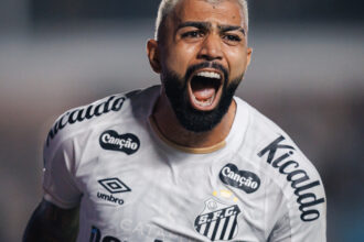 Santos vence Vasco em São Januário e respira no Campeonato Brasileiro