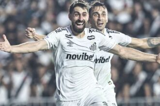 Santos vence Vasco fora de casa e deixa a zona de rebaixamento do Brasileirão