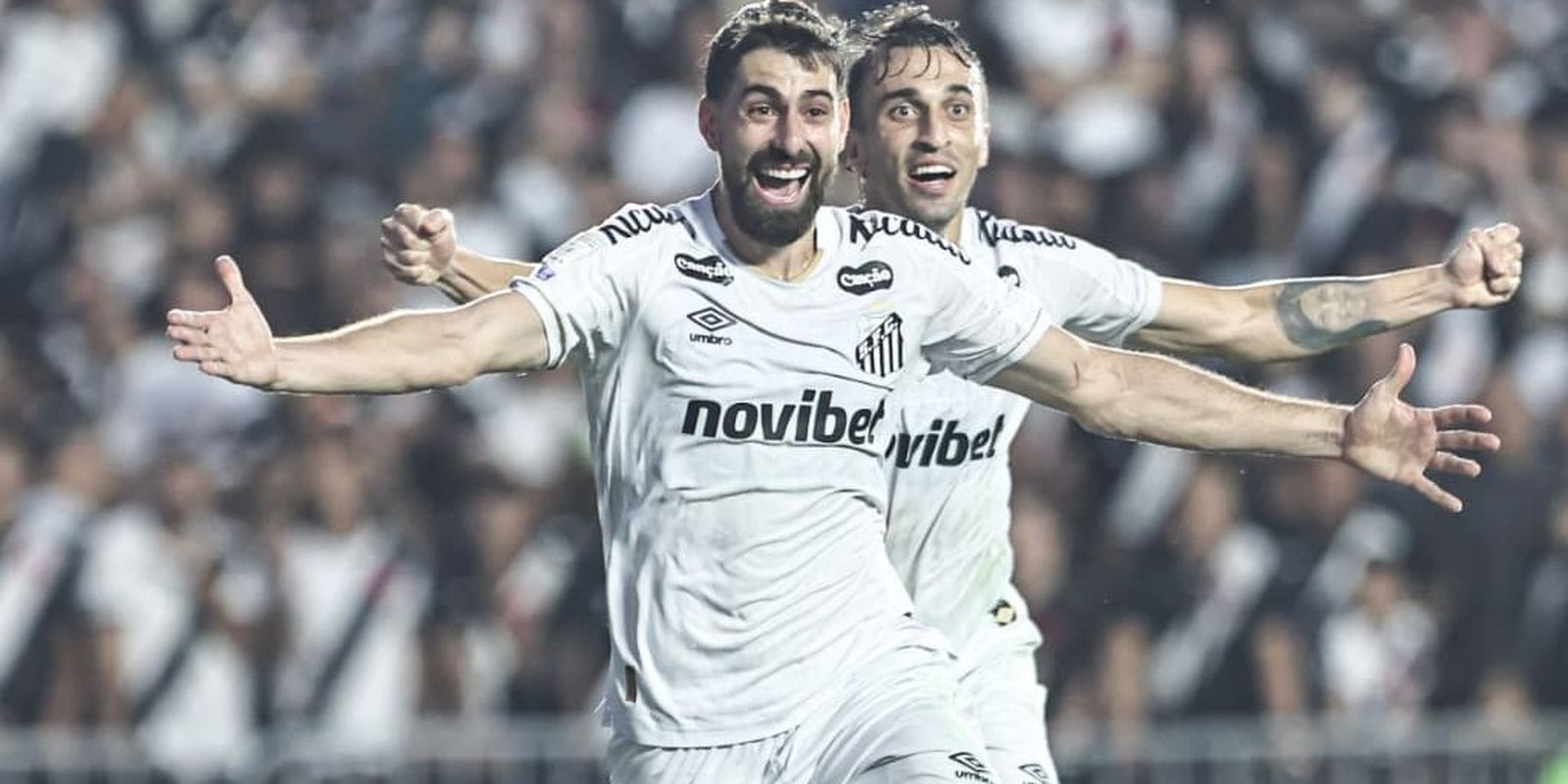 Santos vence Vasco fora de casa e deixa a zona de rebaixamento do Brasileirão