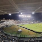 São Januário recebe torcida para duelo decisivo entre Vasco e Olimpia