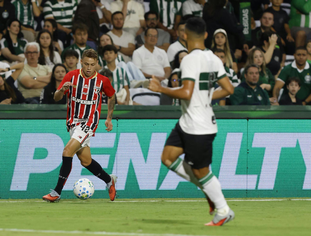São Paulo e Coritiba duelam no Morumbis em rodada chave do Brasileirão