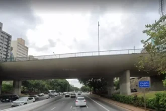 São Paulo impõe limites à circulação de caminhões grandes: entenda as restrições no centro expandido