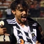 São Paulo inicia negociações para contratar Gustavo Scarpa por empréstimo