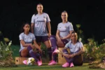São Paulo lança uniforme exclusivo para o futebol feminino com inspiração na flor de lótus