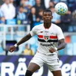 São Paulo perde para o Grêmio: análise individual aponta falhas e destaques na virada do Brasileirão