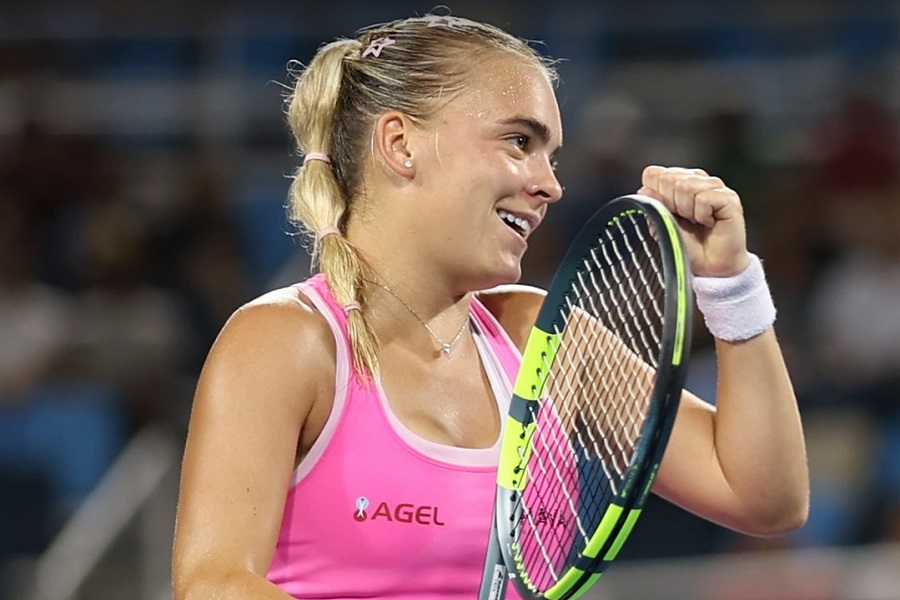 Sara Bejlek elimina Aryna Sabalenka e avança no WTA 1000 de Cincinnati