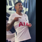 Savinho inicia jornada no Tottenham após transferência do Manchester City