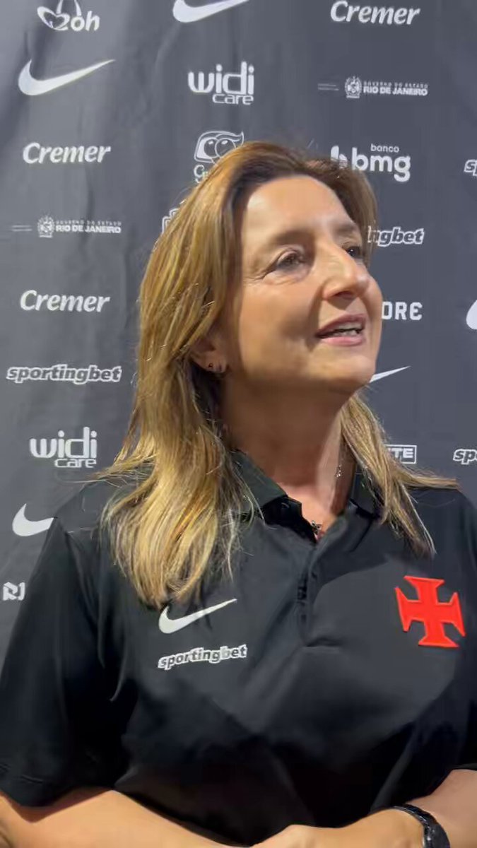 Simone Lourenço destaca importância da torcida para o futebol feminino do Vasco