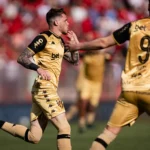 Sport supera Vila Nova em Goiânia e interrompe sequência negativa na Série B