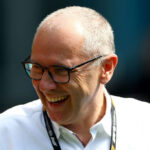 Stefano Domenicali defende expansão da Fórmula 1 e minimiza críticas técnicas